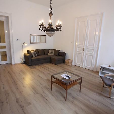Sissy Apartment Будапеща Екстериор снимка