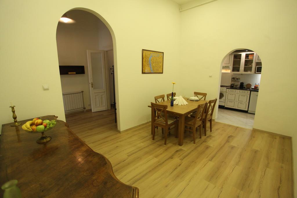 Sissy Apartment Будапеща Екстериор снимка