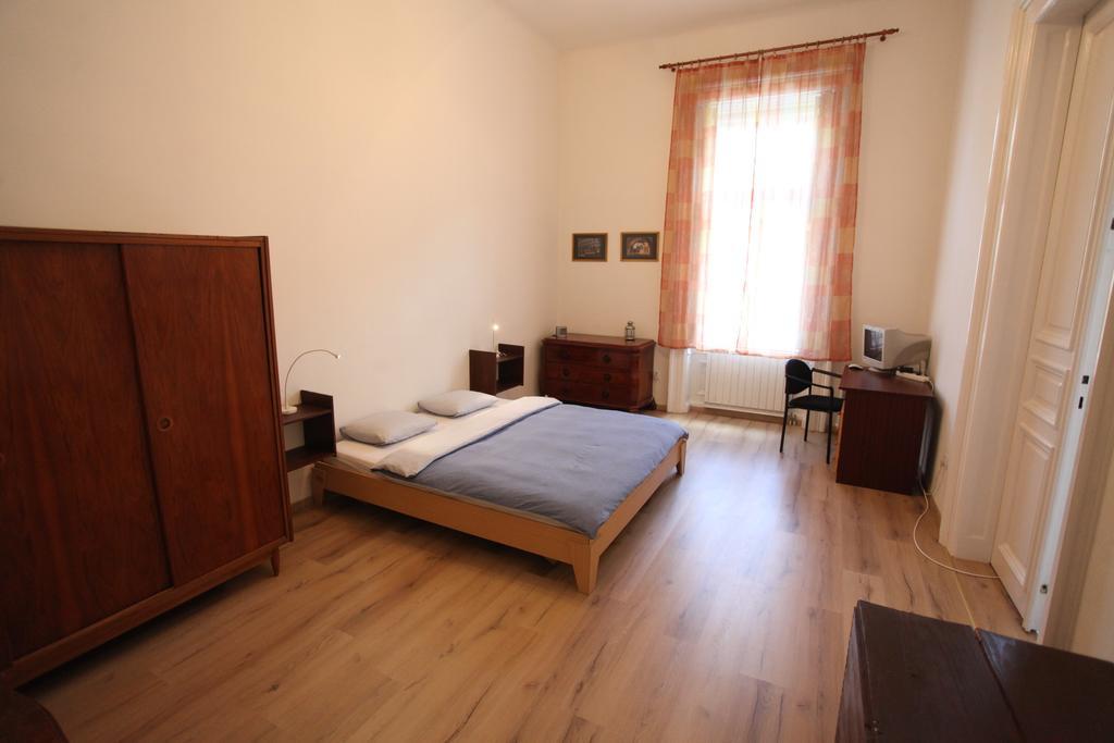 Sissy Apartment Будапеща Екстериор снимка